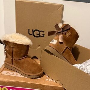 UGG Chestnut Boots with Ribbon Accent